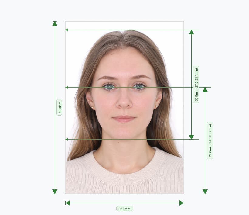 Official China Visa photo compliance example